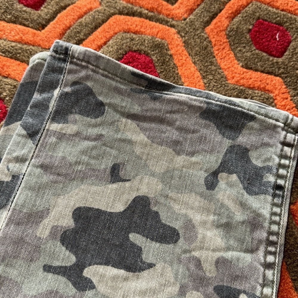 MAKE OFFER ! Hudson Jeans Urban Camouflage Men's 34x32 Byron Five Camo - Picture 3 of 11